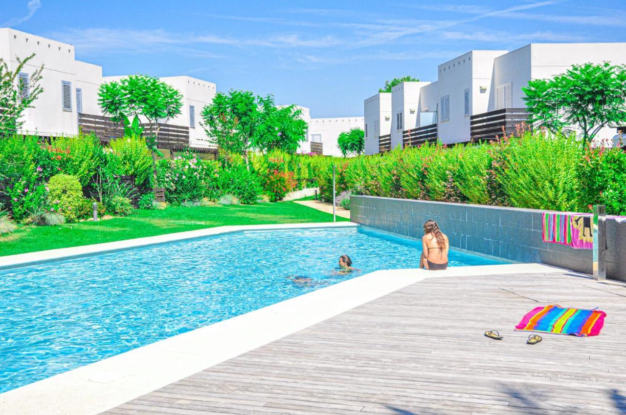 Litoral Costa Dorada - Las Palmeras Only Families Cambrils Exterior photo