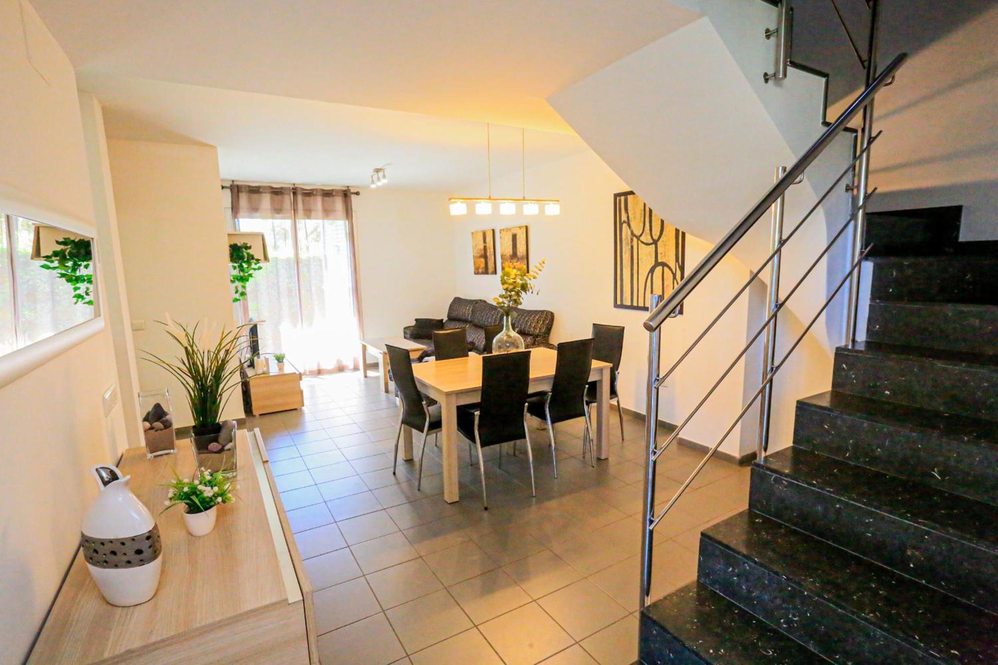 Litoral Costa Dorada - Las Palmeras Only Families Cambrils Exterior photo
